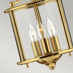 Mała lampa wisząca Gentry – 3 źródła światła – Polerowany mosiądz HK-GENTRY-P-S-PB Elstead Lighting