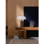 Lampa stołowa Gabrielle – lampa z opalowym kloszem i chromowaną podstawą 2612435033 Nordlux