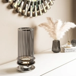 Lampa stołowa Arno – 1 źródło światła – Polerowany nikiel i przydymione szkło QN-ARNO-SMOKE-PN Elstead Lighting