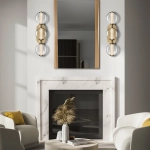 Kinkiet Atomo – 3 źródła światła – Złoty QN-ATOMO-3W-BG Elstead Lighting