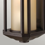 Średnia latarnia naścienna Castelleatarnia naścienna Castelle – 1 źródło światła – Brąz QN-CASTELLE-M-BZ Elstead Lighting