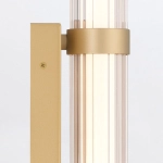 Średni kinkiet LED Fayton – Matowe złoto QN-FAYTON-M-BG Elstead Lighting