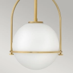 Lampa wisząca Somerset – 1 źródło światła – Opalowe szkło – Stary mosiądz QN-SOMERSET-P-O-HB Elstead Lighting
