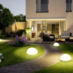 Lampa ogrodowa półkula ATMOSPHERE M LED RGBW 16 kolorów 35 cm - zdjęcie produktu