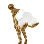 Lampa podłogowa WOMAN 180 cm – złota figura kobiety z białymi kloszami - zdjęcie produktu