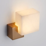 Lampa ścienna CUBO LED złota 18 cm - zdjęcie produktu
