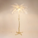 Lampa podłogowa EMU 170 cm - pióra białe - zdjęcie produktu