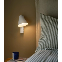 Biała lampa ścienna Wilmer port USB-C 2512281001 Nordlux