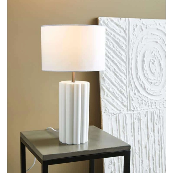 kinkiecik.pl Lampa stołowa COLUMN Table 1L White/White 108220 Markslojd