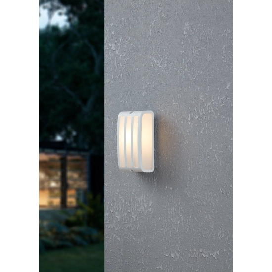 CAMARDA lampa ścienna kinkiet zewnętrzny E27 biały IP54 900809 EGLO