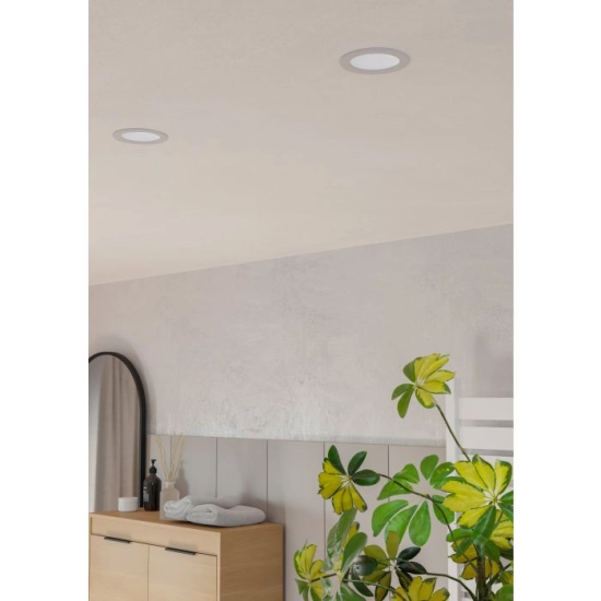 FUEVA 6 Oprawa wpuszczana LED 6,3W 2700/4000/6500K IP44 biała 11,9 cm 901417 EGLO