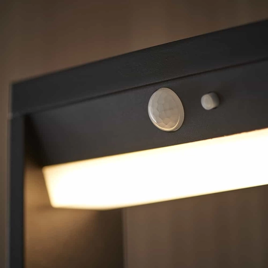Kinkiecik.pl Lampa solarna stojąca DANNAH POST PHOTOCELL & PIR 96935 ENDON