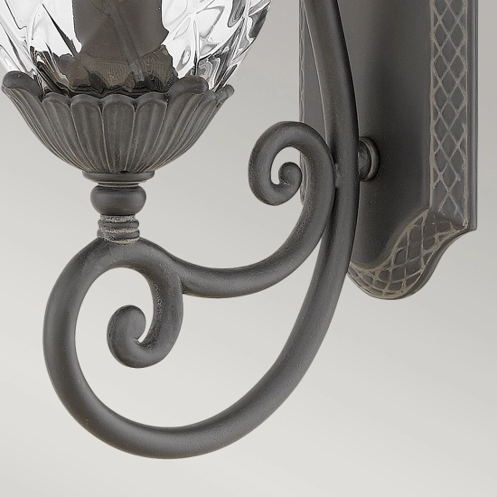 Średnia latarnia naścienna Plantation – 1 źródło światła – Czarna HK-PLANTATION-M-MB Elstead Lighting