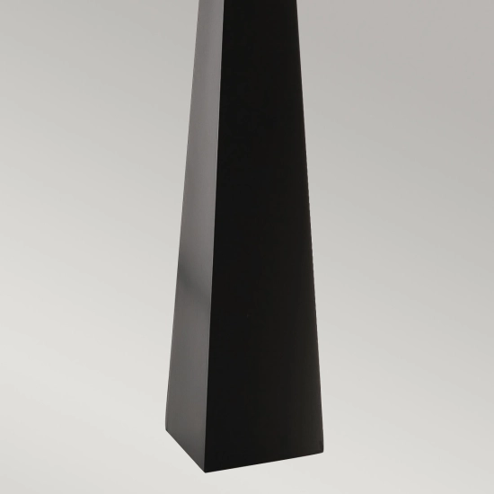 Lampa podłogowa Ascent – 1 źródło światła – Czarna ASCENT-FL-BLK Elstead Lighting