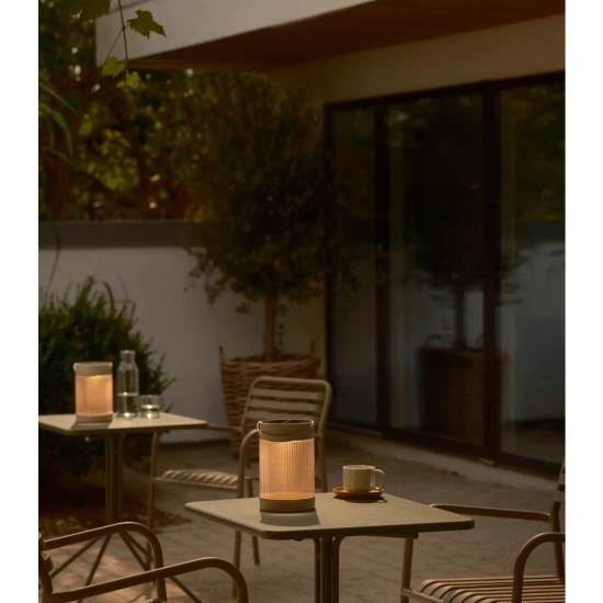Beżowa lampa przenośna Coupar Solar IP44 Moodmaker™ 2518215009 Nordlux