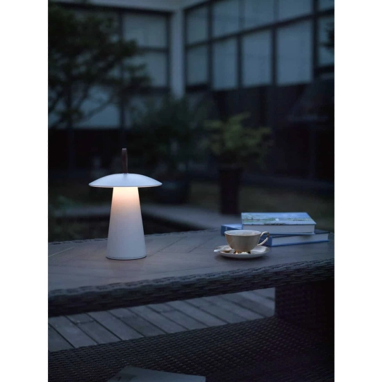 kinkiecik.pl Biała lampa przenośna Ara To Go - Nordlux, IP54 2118245001