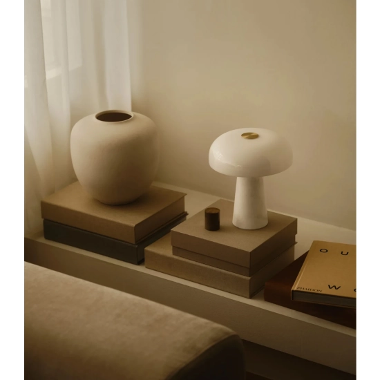 Biała lampa stołowa Glossy Mini- Design for the people, marmur 2520015001 Nordlux