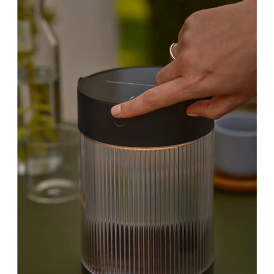 Czarna lampa przenośna Coupar Solar IP44 Moodmaker™ 2518215003 Nordlux