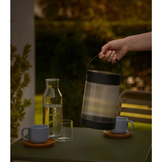 Czarna lampa przenośna Coupar Solar IP44 Moodmaker™ 2518215003 Nordlux