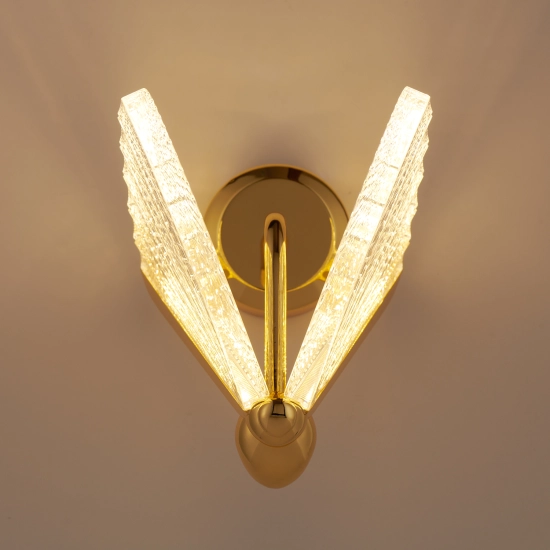 Lampa ścienna BEE LED złota 22 cm ST-W0612-1B Step into design