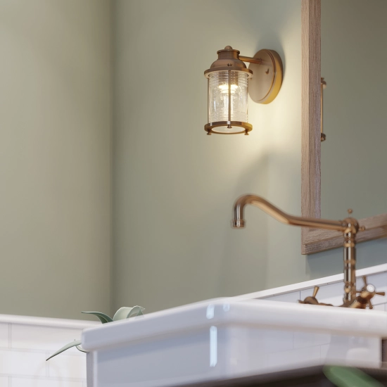 Kinkiet Ashlandbay – 1 źródło światła – Naturalny mosiądz QN-ASHLANDBAY1-NBR-BATH Elstead Lighting