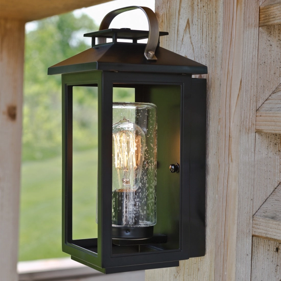 Mały kinkiet Atwater – 1 źródło światła – Czarny QN-ATWATER-S-BK Elstead Lighting
