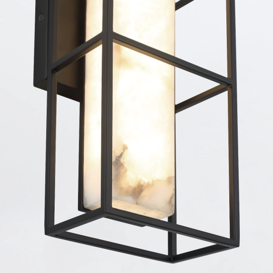 Średni kinkiet Blakley – 1 źródło światła – Matowa czerń QN-BLAKLEY-M-BK Elstead Lighting