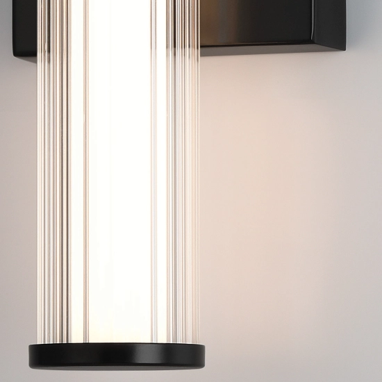 Mały kinkiet LED Fayton – Matowa czerń QN-FAYTON-S-BK Elstead Lighting