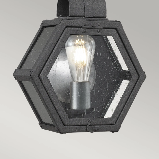 Mały kinkiet Heath – 1 źródło światła – Cętkowana czerń QN-HEATH-S-MB Elstead Lighting