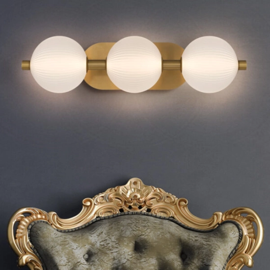 Kinkiet Palams – 3 źródła światła – Złoty QN-PALMAS-3W-BG Elstead Lighting