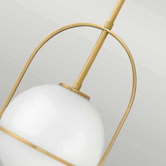 Lampa wisząca Somerset – 1 źródło światła – Opalowe szkło – Stary mosiądz QN-SOMERSET-P-O-HB Elstead Lighting