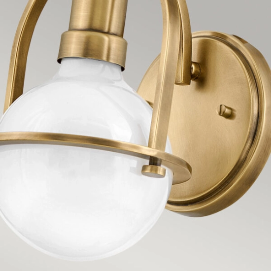 Kinkiet Somerset – 1 źródło światła – Opalowe szkło – Stary mosiądz QN-SOMERSET1-HB Elstead Lighting