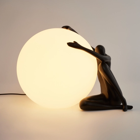 Lampa stołowa WOMAN-1 ,47 cm - czarna figura, biały klosz - zdjęcie produktu